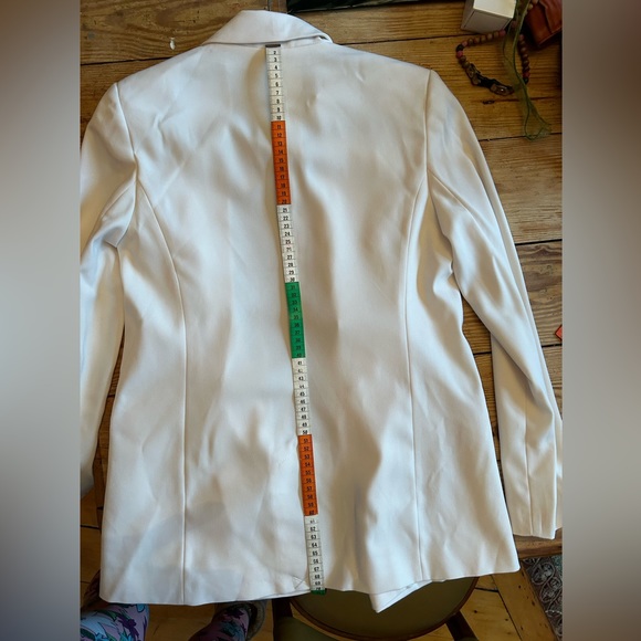 Topshop cream blazer. - Picture 8 of 9